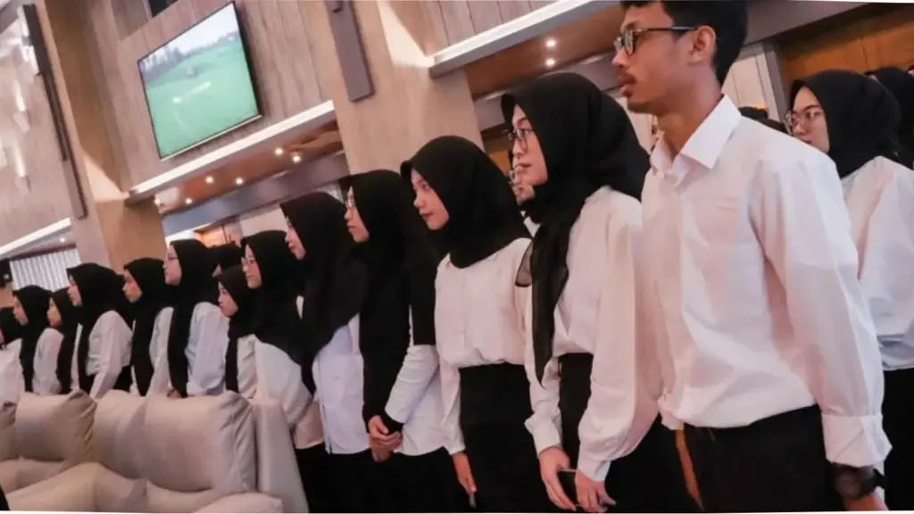 Refleksi Profesional Guru melalui Studi Kasus PPG